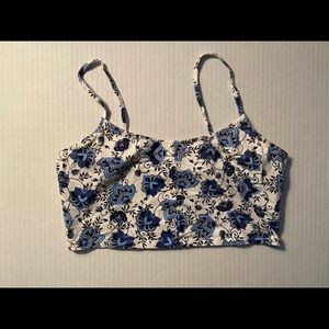 Garage Crop Top Size Large
